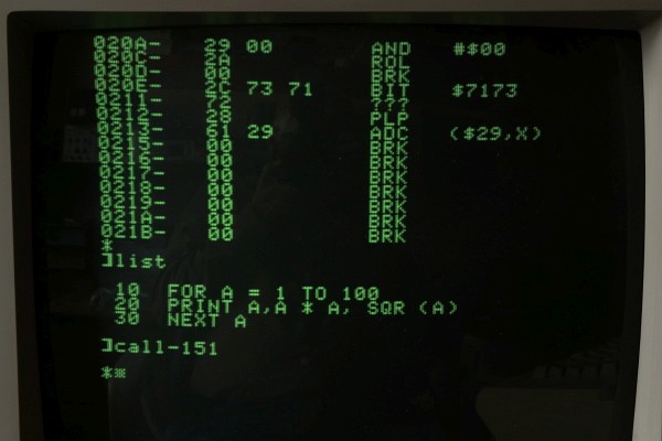 APPLE //e