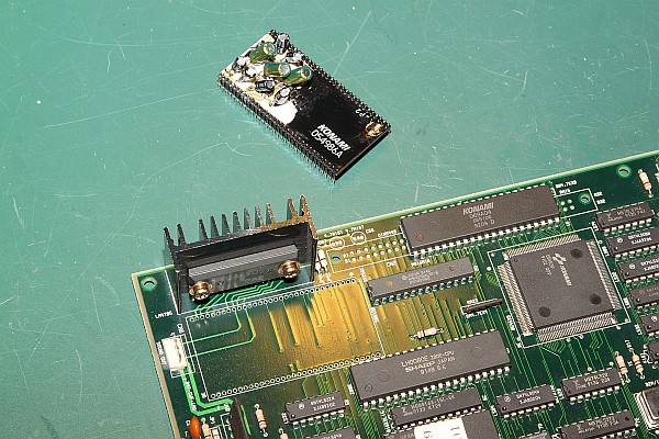 Konami 054986A