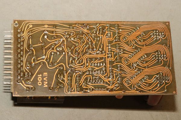 EVM 100 Voltmeter
