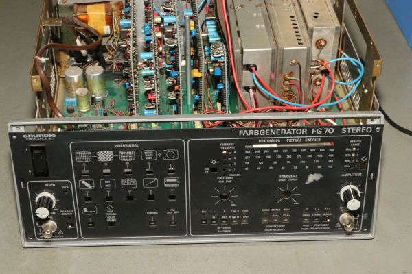 GRUNDIG FG70 STEREO
