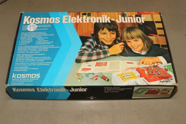 Kosmos Elektronik Junior