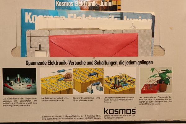 Kosmos Elektronik Junior