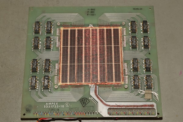 AMPEX Kernspeicher