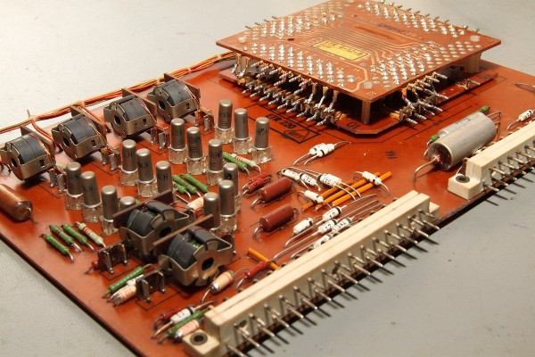 Soemtron ETR220