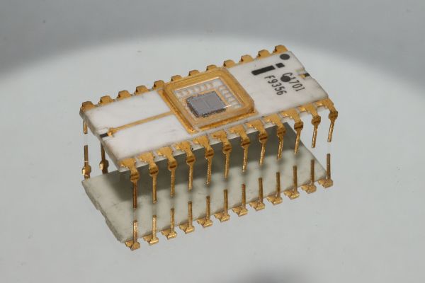 Intel 1701 EPROM