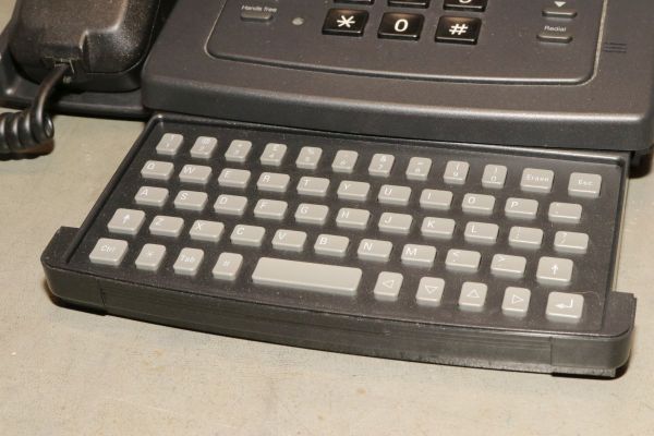 Philips P100