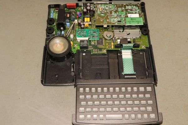 Philips P100
