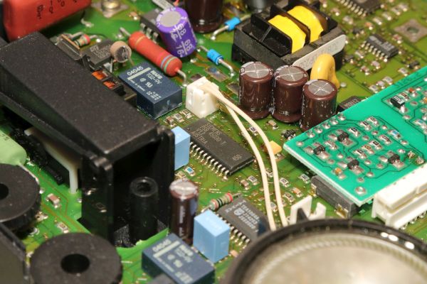 Philips P100
