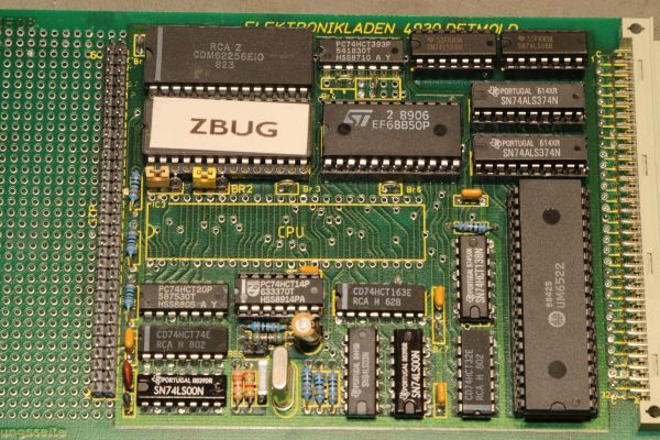EMUF08