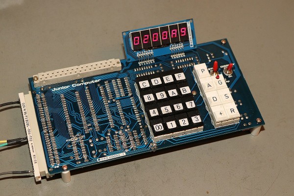 Elektor Junior